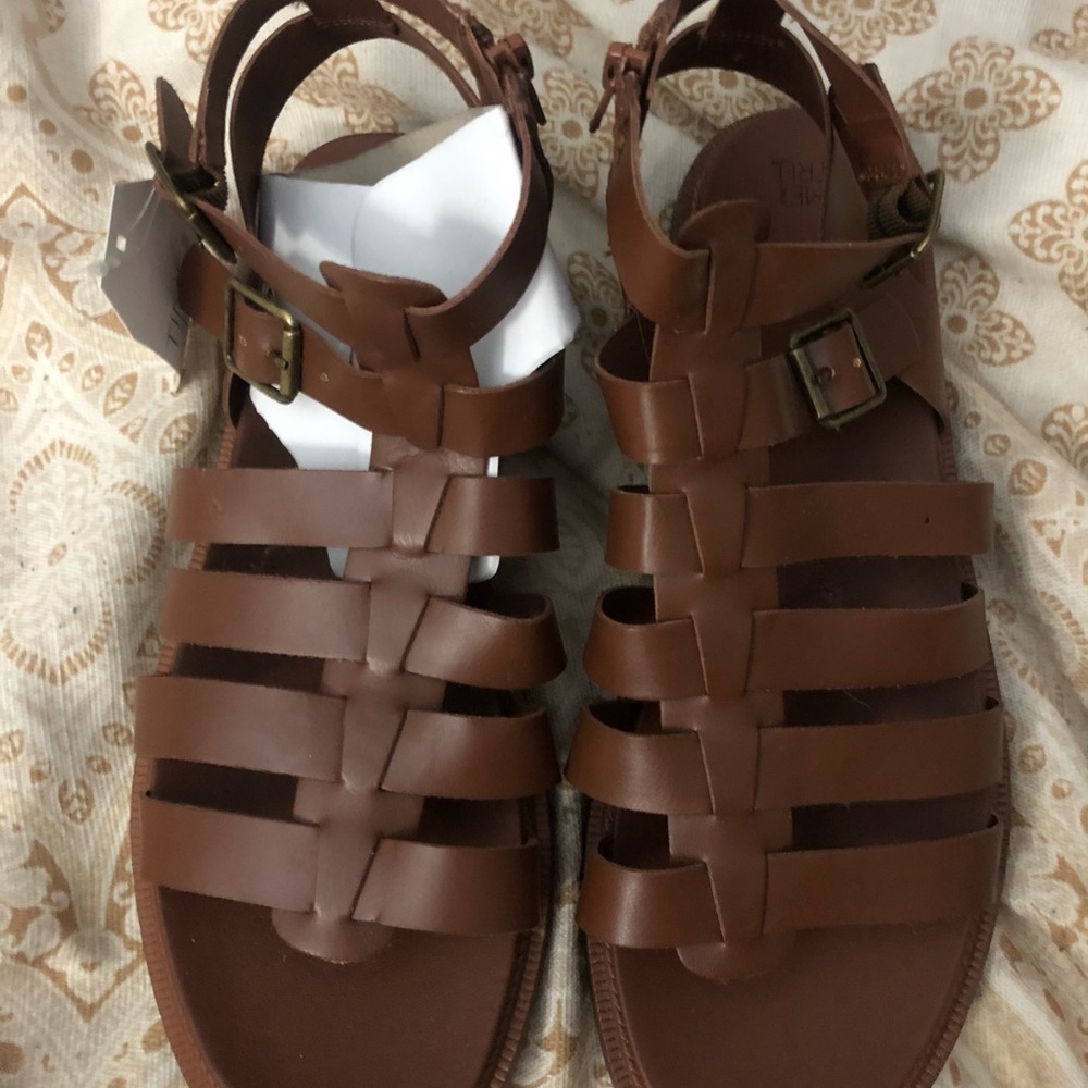 NWT never been worn size 11 ankle gladiator sandals